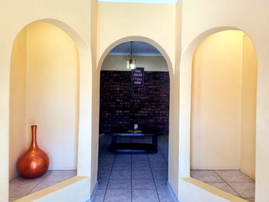 3 Bedroom Property for Sale in Roodepan Northern Cape